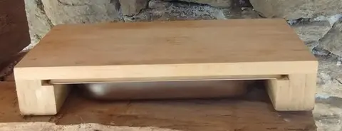 Planche à découper, avec ravier inox