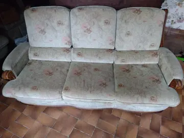 Canapé convertible en lit et ses deux fauteuils
