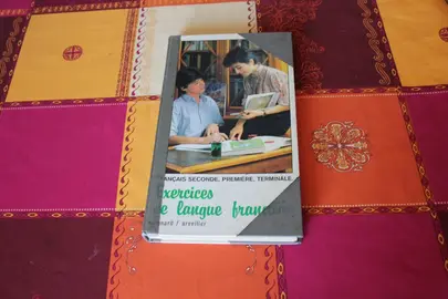 livre "exercices de langue française"