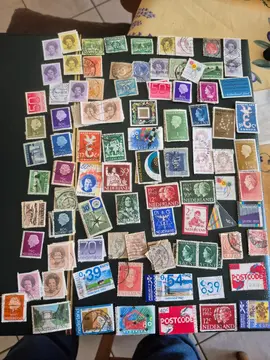 timbres Pays-Bas 23.5.25 lot 2
