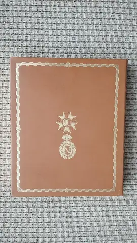 Livre Ordres et décorations de France