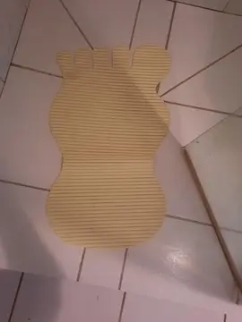 Donne sortie de bain beige en forme de pied