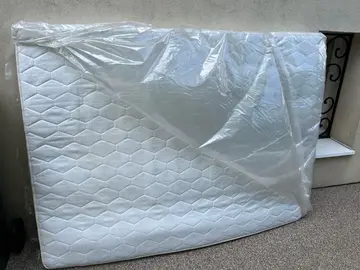 Matelas largeur 135cm
