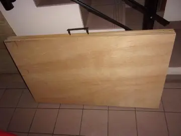 Table à tapisser pliante en bois et armatures en métal avec poignée de transport 2 mètres X 60 cm
