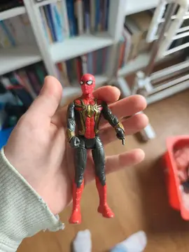 figurine spiderman