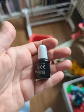 vernis noir