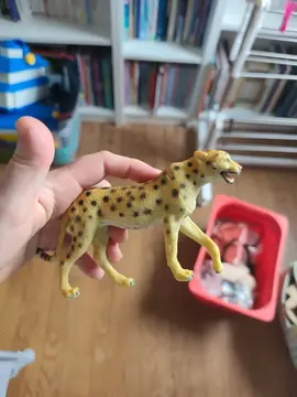 figurine guépard