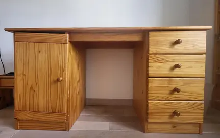 bureau jeune en pin 142x55cm