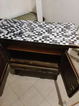 meuble en bois.