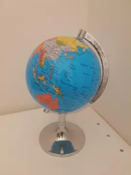 globe terrestre 25cm de hauteur