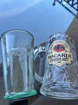 lot 2 verres BACARDI