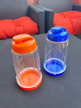 lot de 2 récipients plastique pour sucre ou autre avec bec verseur