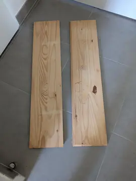 Étagères en bois