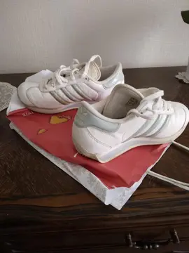 tennis Adidas 36