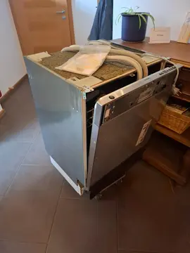 Lave-vaisselle SIEMENS (pour pièces)