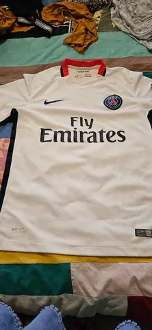 T-shirt Nike. fly Émirats taille s