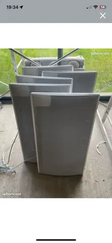 5 Convecteurs électriques Fonctionnement ok 1500 w avec fixations