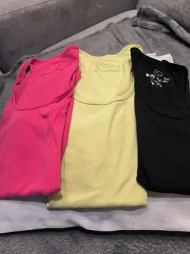 lot de débardeurs femme