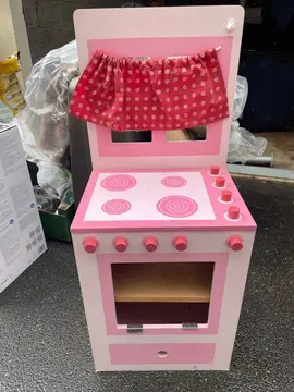 petite cuisinière en bois