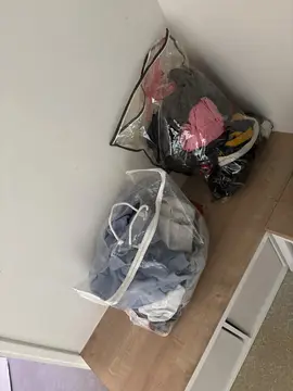 lot vêtements femme enfant bébé
