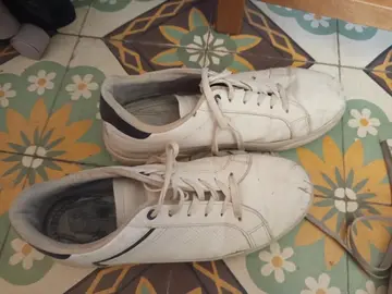 Baskets blanches P45