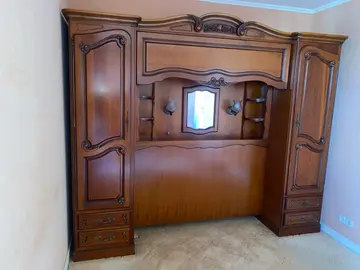 armoire pont excellent état en merisier massif