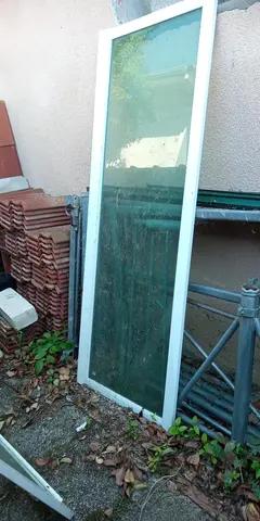 porte ou cloison en verre
