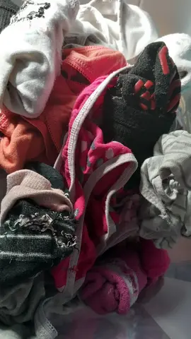 lot chaussettes filles et sous vêtements 5 ans