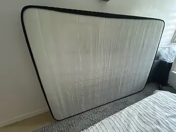 URGENT - matelas 140*190