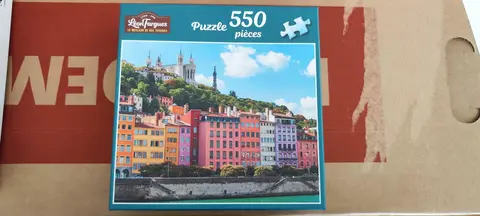 Puzzle 550 pièces Vieux Lyon complet