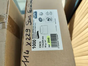 6 boîtes d'enveloppes