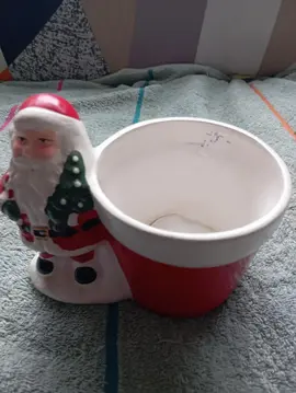 pere Noël cache pot