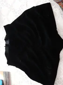 short velours noir taille 34