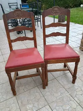 chaises