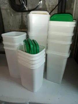 bac plastique avec couvercle