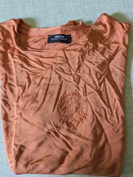 tee shirt manches courtes, tissus brillant