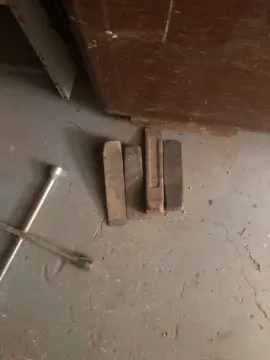 cales métal pour fendre le bois