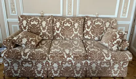 grand Canapé très confortable