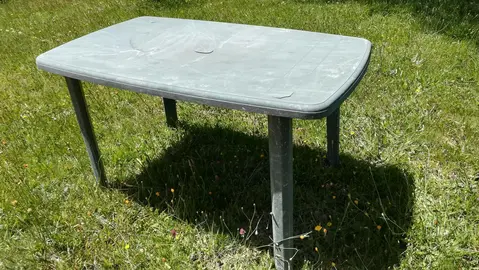 Table de jardin