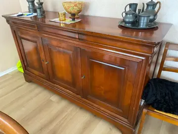 Buffet salon