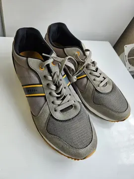 sneaker homme T44
