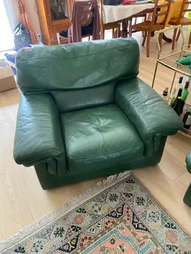 2 fauteuils en cuir