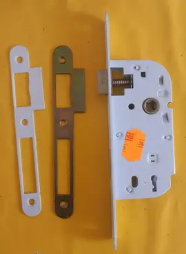 serrure porte intérieure neuve