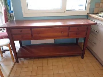 Console en bois.