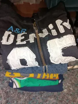 Vêtements enfants 11/12 ans