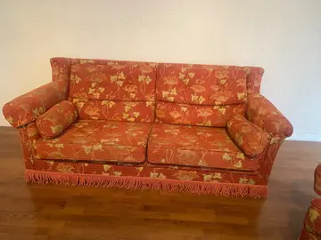 canapé et un fauteuil