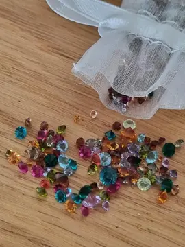 Petit sachets de petites pierres