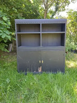 étagère en bois jardin