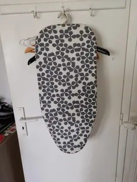Petite table à repasser