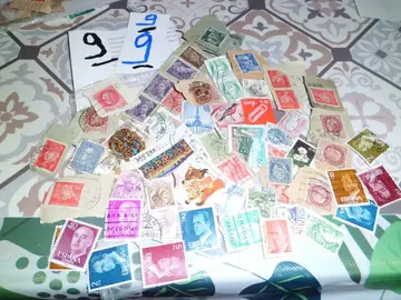 lot timbres monde 9